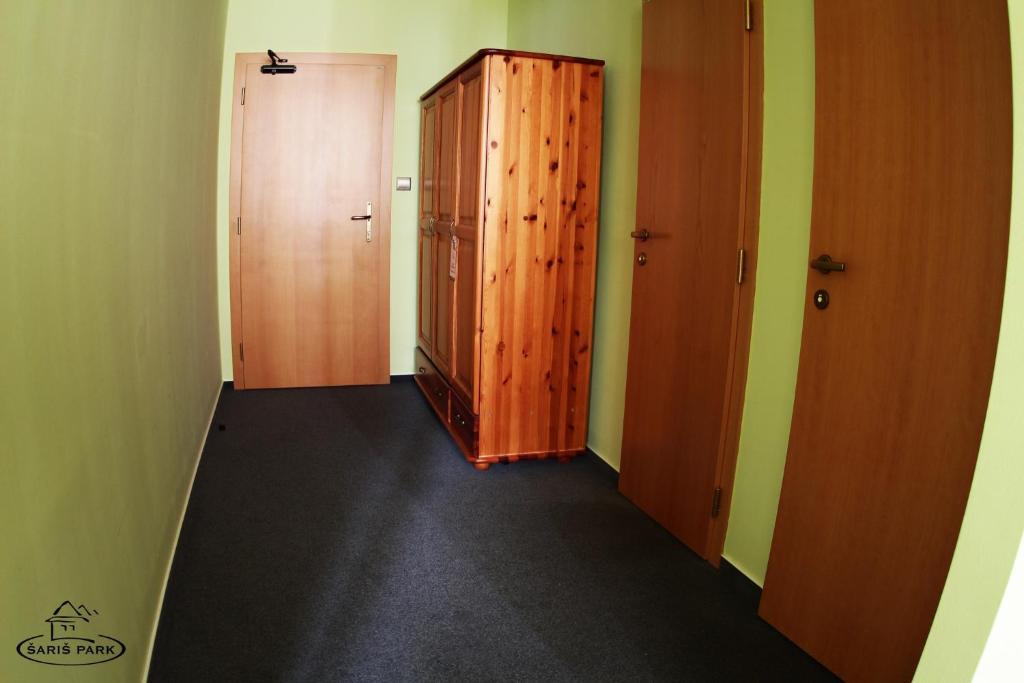 Wellness Pension & Salas Saris Park Presov Phòng bức ảnh